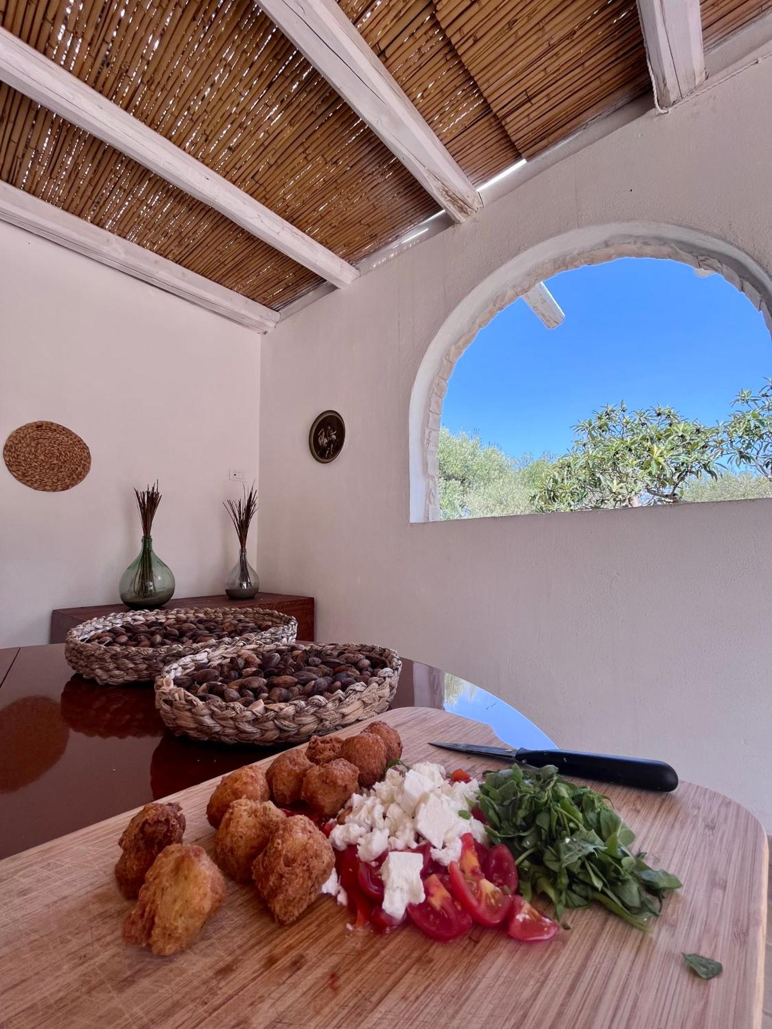 Villa Dimora Trullivo, Charming House Castellana Grotte Exterior foto